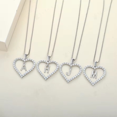 YASVITTI Güzel Mücevher Kolye 925 Sterling Gümüş Kalp Şekilli Kolye A-Z Büyü Harfi