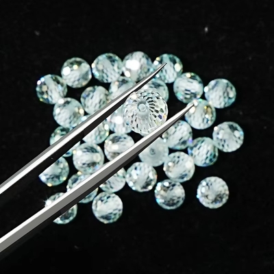 Mücevher yapımı için yuvarlak mavi Moissanite boncukları üretilen sentetik laboratuvar