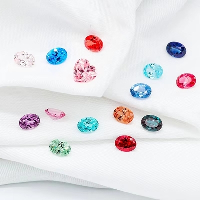 Renkli 6 * 8mm Oval Cut Laboratuvar Büyümüş Elmas 22 Çok Renkli 1.5ct Sapphire Ruby Zümrüt Sıfır Taş
