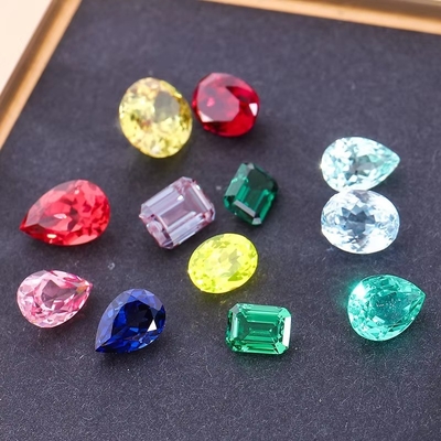 Sentetik Laboratuvar Üretimi Zümrüt Gemstone VVS Tüm Boyutlar Biçimleri Özel