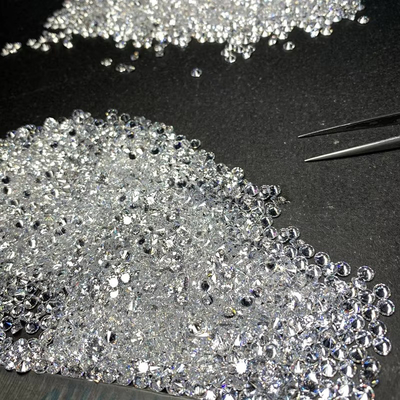 Nişan yüzüğü Beyaz Moissanite Elmas 0.9mm - 3mm Melee Boyutlu Kübik Zirkonya