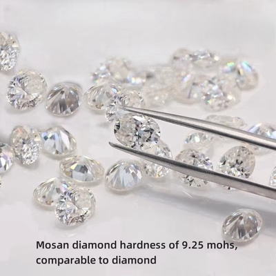 Oval Parlak Kesim Moissanite Elmas 3*5mm-10*14mm Mücevher Yapımı için Küçük Boyut