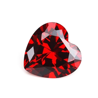 Renkler CZ Moissanite Elmas Kalp Kesim 3x3mm 4x4mm Sentetik Kübik Zirkonya