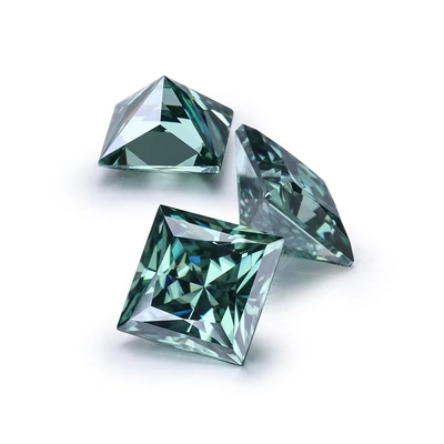 Prenses Cut 5.5x5.5mm 1 karat Moissanite VVS Renkler Kare Parlak Sıvı Elmas