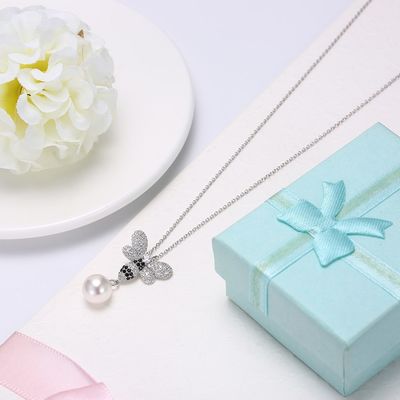 Moda ODM Kelebek Kristal 0.27in İnci 3.93g Gümüş Takı Kolyeler