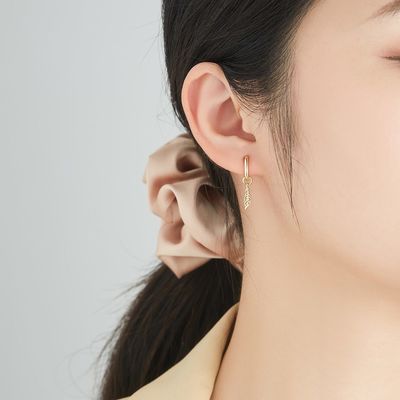 0.67in 2.2g Gümüş Takı Setleri Platin Kaplama CZ Gümüş İğneli Küpeler