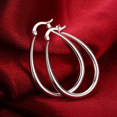 Platin Kaplama Pürüzsüz Daire 14k Altın Çemberler 30×21mm Kadınlar İçin Lady